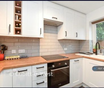 2 bedroom terraced house to rent - Photo 1