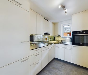 Charming 4.5-room apartment with balcony, Trubschachen - Photo 1