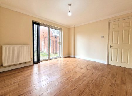 2 bedroom bungalow to rent - Photo 2