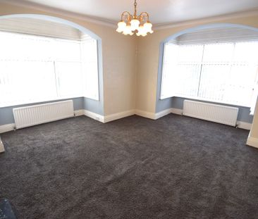 To Let 2 Bed Apartment - Photo 6