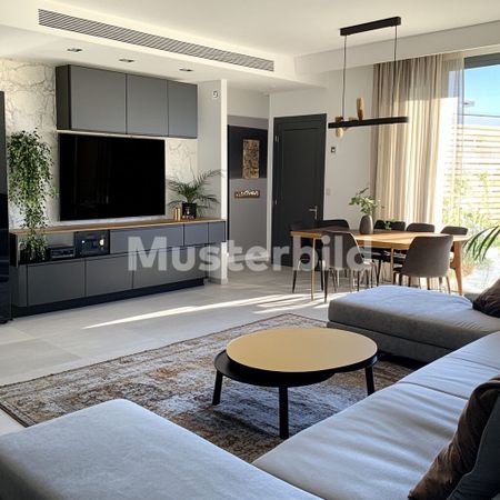 Exchange building: Modern 2.5-room apartment in the heart of Zurich, 80 m² - Photo 2