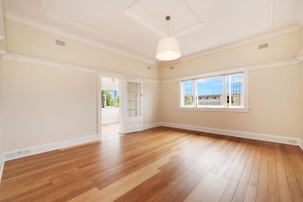 2/236 Raglan Street Mosman NSW 2088 - Photo 1