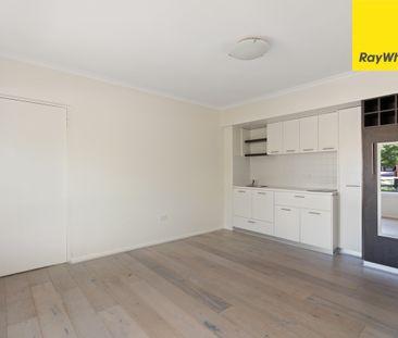 1/150 Monaro Crescent, Red Hill ACT 2603 - Apartment For Rent | Domain - Photo 5
