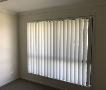 MODERN 3 BEDROOM DUPLEX UNIT - Photo 4