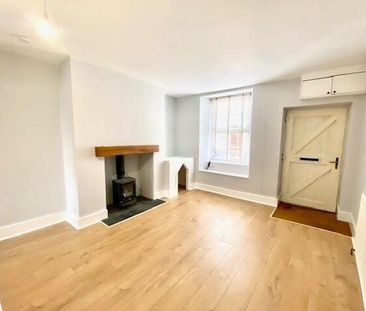 2 bedroom cottage to rent - Photo 2