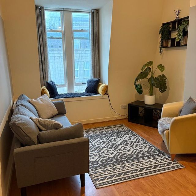 Flat 2B, 16 Bridge Street, AB11 6JJ, Aberdeen - Photo 1