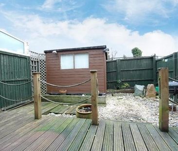 Berners Close, Slough, Berkshire,SL1 - Photo 5