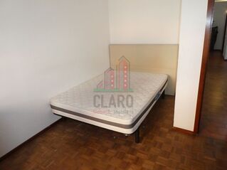 Apartment 3 bedrooms for rent Santo António dos Olivais Coimbra - air conditioning, furnished, kitchen, fireplace - Photo 3