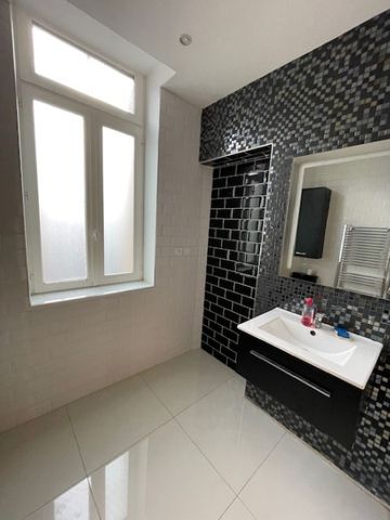 MAISON DEUX CHAMBRES EN CENTRE VILLE EN PARFAIT ETAT - Photo 3