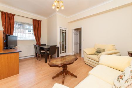 Stratford Road, Heaton, Newcastle Upon Tyne - Photo 3