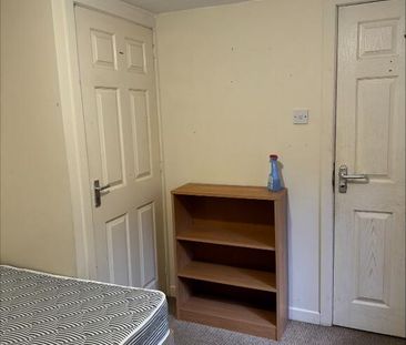 Two Bedroom Apartment, 19a Dunluce Avenue, Queens Quarter!, Belfast... - Photo 5