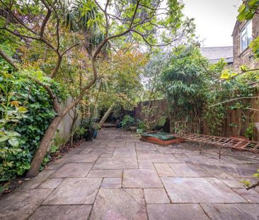 5 bedroom semi-detached house to rent - Photo 2