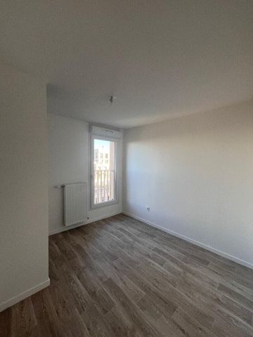 location Appartement T3 DE 64.6m² À BOBIGNY - Photo 4