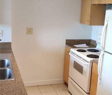 For Lease - 397 Front Street Unit# 1905, Toronto, Ontario - Photo 2