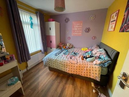 4 Fulmar Avenue, Carrickfergus, BT38 7RR - Photo 3