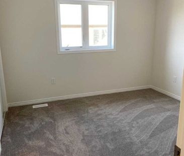 For Lease - 147 Longboat Run, Brantford, Ontario - Photo 6