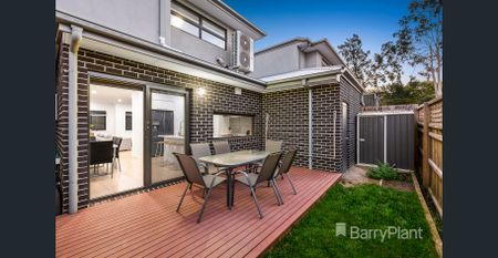 Modern and easy to maintain! - Photo 5