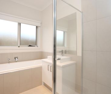 13 Hessel Avenue, Doreen VIC 3754 - Photo 6
