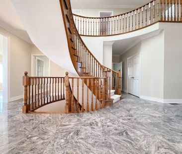 For Lease - 65 Clarendon Drive, Richmond Hill, Ontario - Photo 2