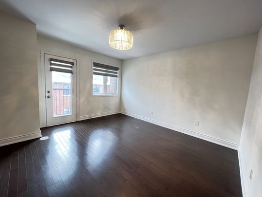 For Lease - 4122 Highway 7 Road Unit# Upper, Markham, Ontario - Photo 1