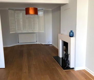 4 bedroom terraced house to rent - Photo 5