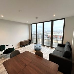 2 bedroom apartment to rent - Photo 2