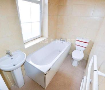Earsdon Road, Shiremoor, Newcastle Upon Tyne, NE27 - Photo 6