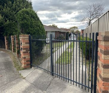 Oakleigh South - Photo 4