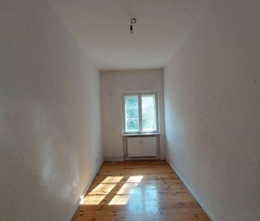 3-Zimmer-Wohnung mit Loggia und viel Potenzial wartet auf neue Mieter! - Photo 3