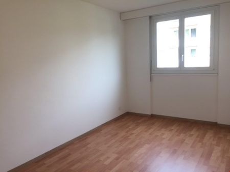 4.5 Zimmer, 82 m², 2. Stock - Foto 2
