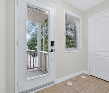 For Lease - 5050 Intrepid Drive Unit# 20, Mississauga, Ontario - Photo 2