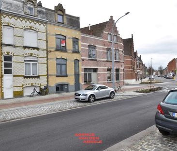 Volledig vernieuwd en instapklaar appartement met 1 slaapkamer - Foto 2