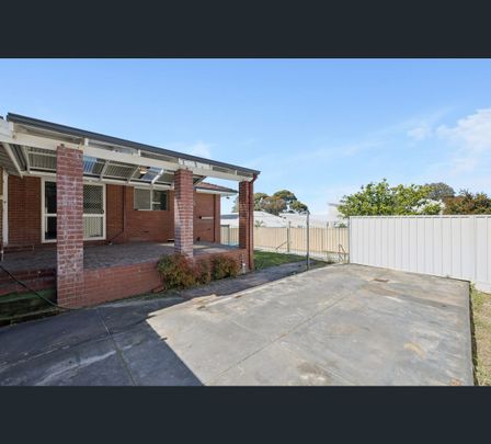 60 Francis Avenue, Karrinyup, WA 6018 - Photo 1