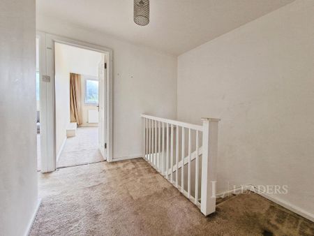 3 bedroom apartment to rent - Photo 4