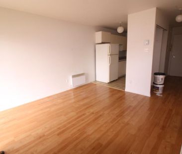 A Valleyfield – Grand, beau, propre et tranquille 2-1/2 , pour 1 JU... - Photo 2