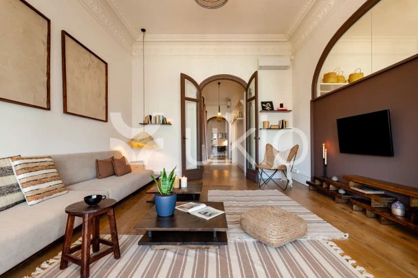 Apartamento de alquiler en Carrer de Balmes, Dreta de l'Eixample - Photo 1