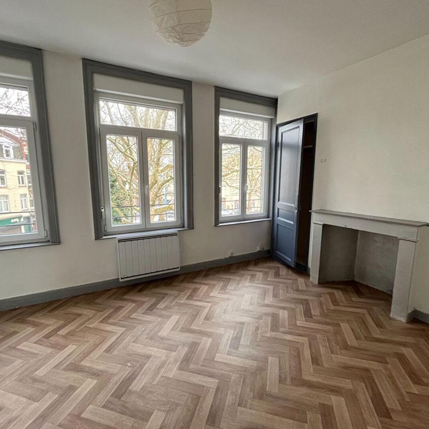 Location Appartement 1 pièce 31m² LILLE 59000 - Photo 1