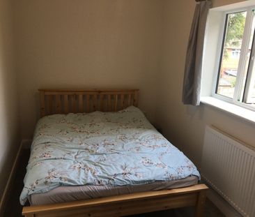 2 Bed Terraced House, Parkfield Close, CV2 - Photo 5