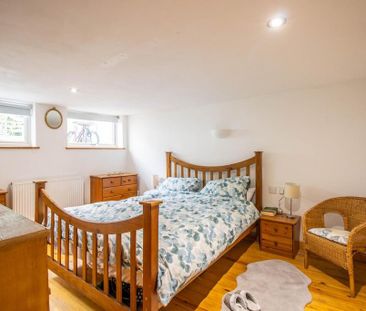 1 bedroom semi-detached house to rent - Photo 4