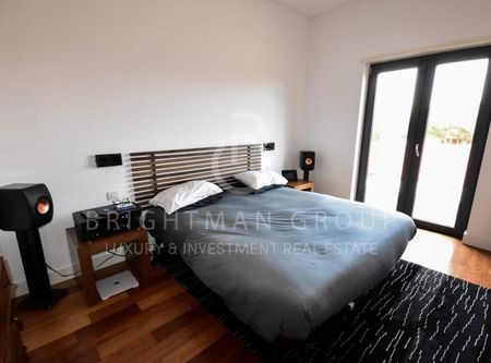 Cascais e Estoril, Lisbon - Photo 4