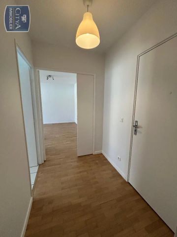 Appartement à louer 3 pièces 65.9m² - Photo 2