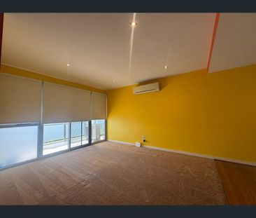 17/15 Eucalyptus Drive, Maidstone, Vic 3012 - Photo 3
