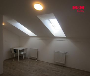 Pronájem bytu 1+1 29 m², Jaroslava Holečka 3308, Kladno - Photo 5