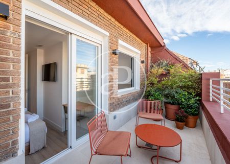 Flat for rent in Nuevos Ministerios - Ríos Rosas (Madrid) - Photo 4