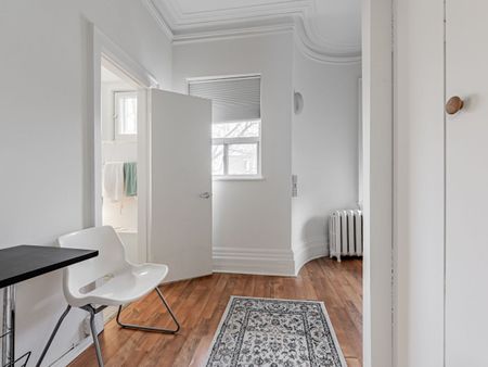 For Lease - 661 Huron Street Unit# 201, Toronto, Ontario - Photo 5