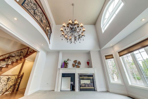 For Lease - 169 Spring Azure Crescent, Oakville, Ontario - Photo 1