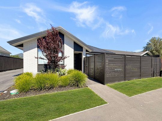 2/14 Woodhouse Street, Linwood, NZ 8062 - Photo 1