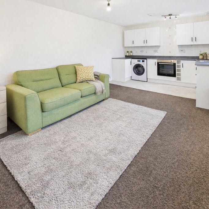 Old Park Avenue, Canterbury - Photo 1