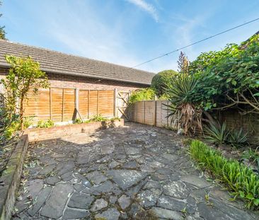 Woodfield Close Tangmere, Chichester - 1 bedroomProperty for lettin... - Photo 5