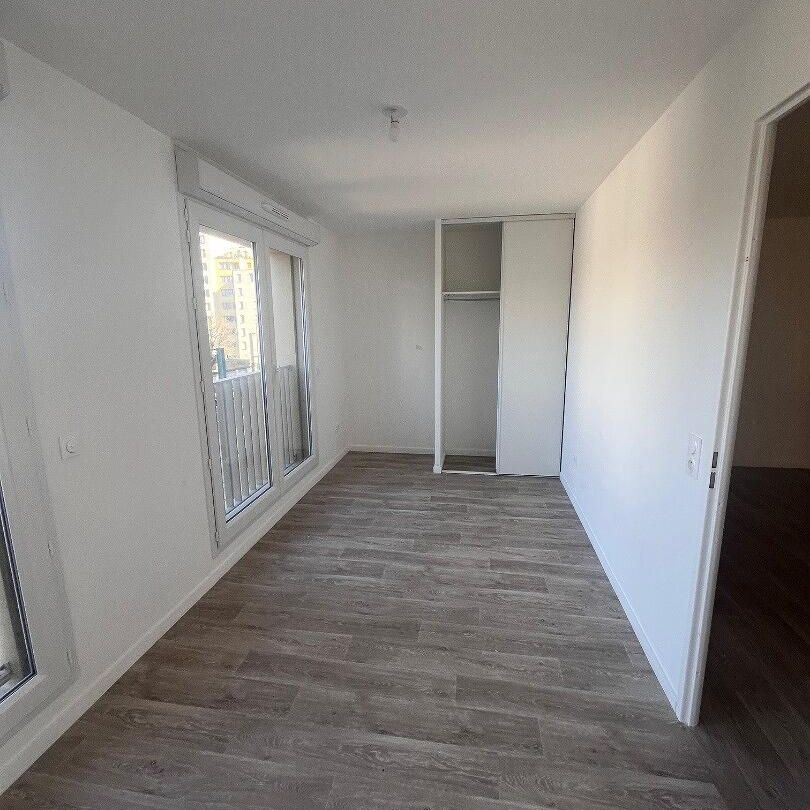 location Appartement T3 DE 68.6m² À BOBIGNY - Photo 1